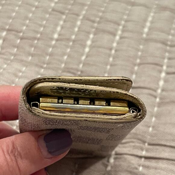 Louis Vuitton LV 4 Key Holder Damier Azur Authentic COA - Picture 10 of 11